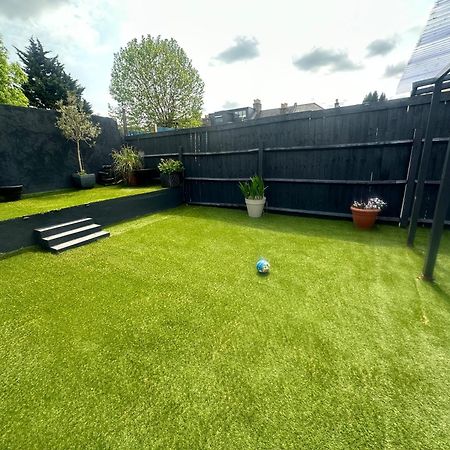 5 Bedroom House Se6 ลอนดอน ภายนอก รูปภาพ